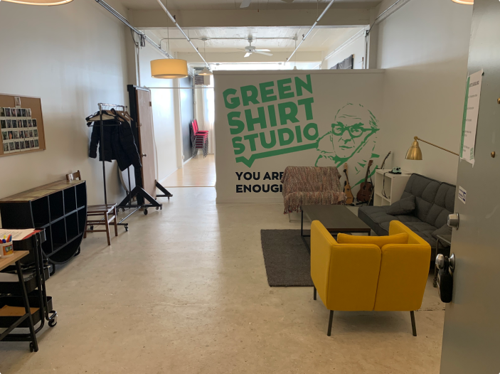 Gathering area in a theatre studio